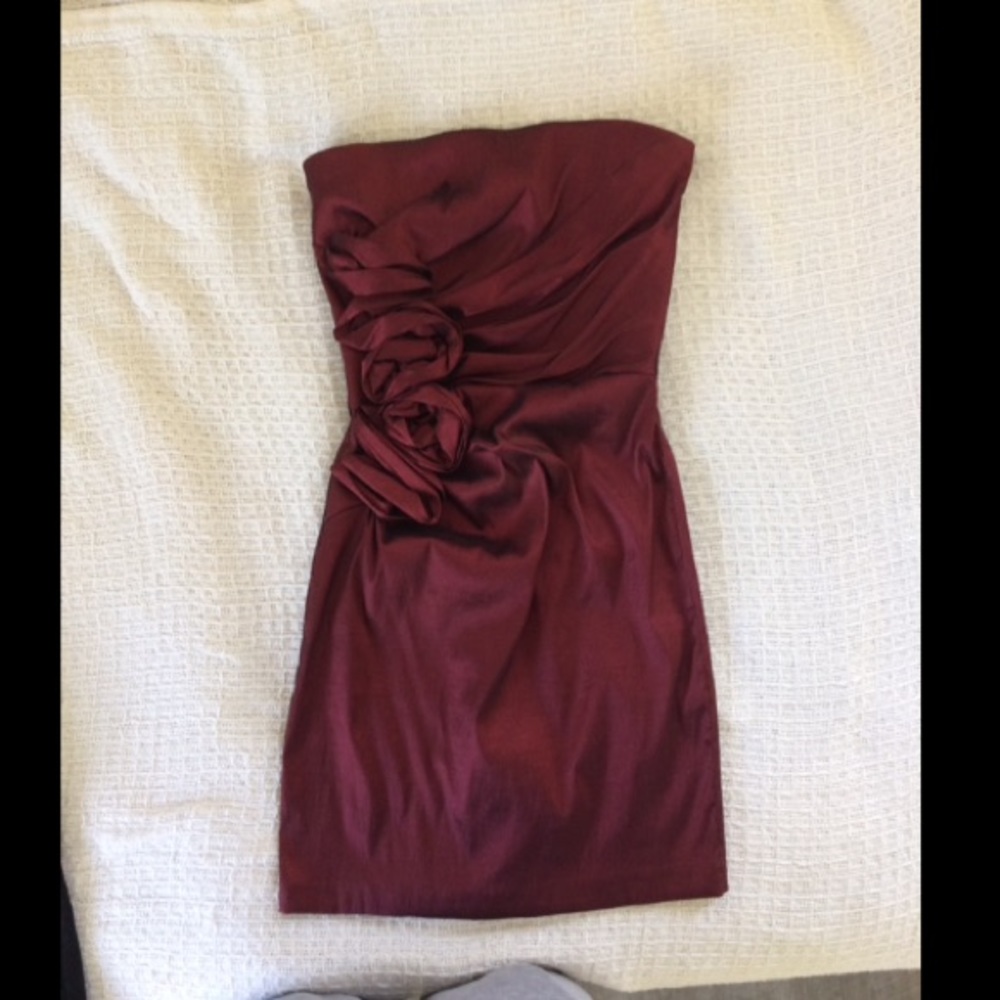 Bordeaux Cocktail Dress with accents